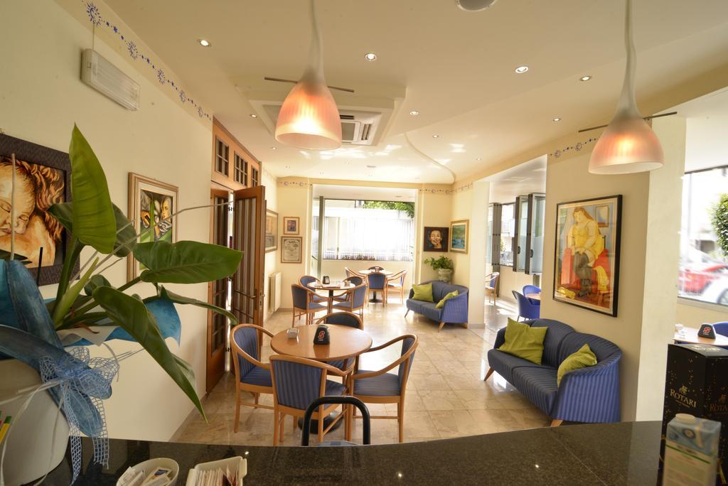Hotel Ave Rimini Exterior photo