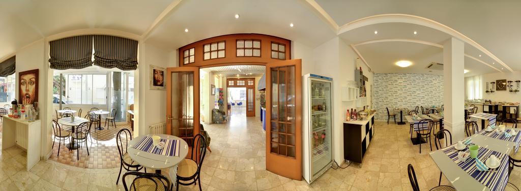 Hotel Ave Rimini Exterior photo